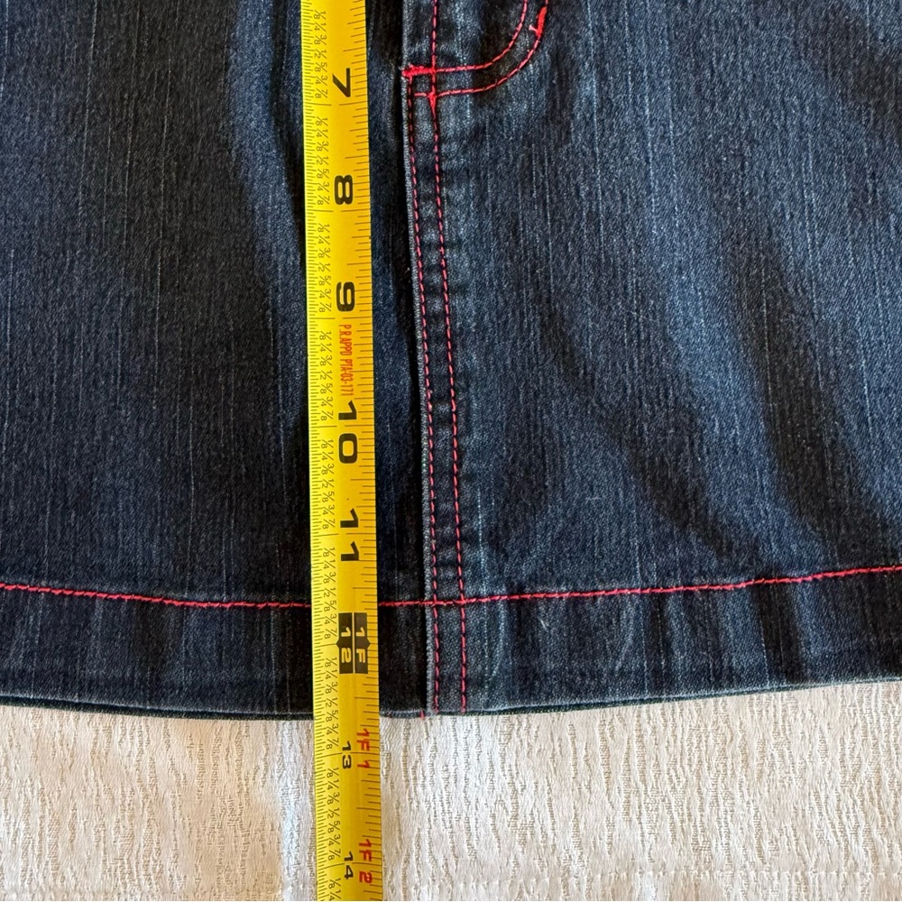 Womens Size 7/8 Dark Wash Denim Mini Skirt Red Stitch Low Rise - Picture 10 of 13